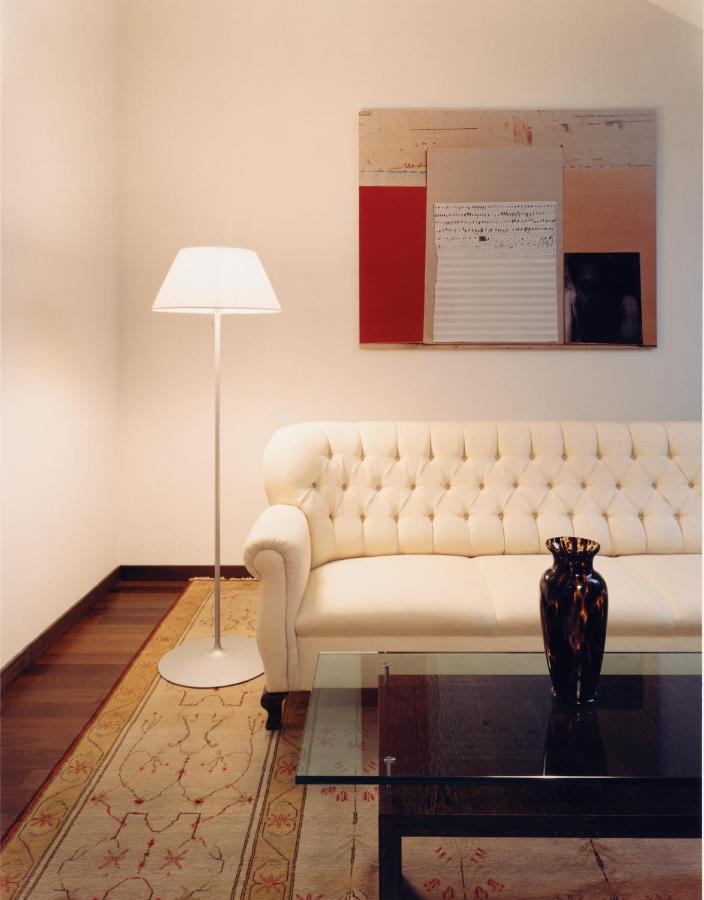 Hotel Greif, A Member Of Design Hotels Болзано Екстериор снимка