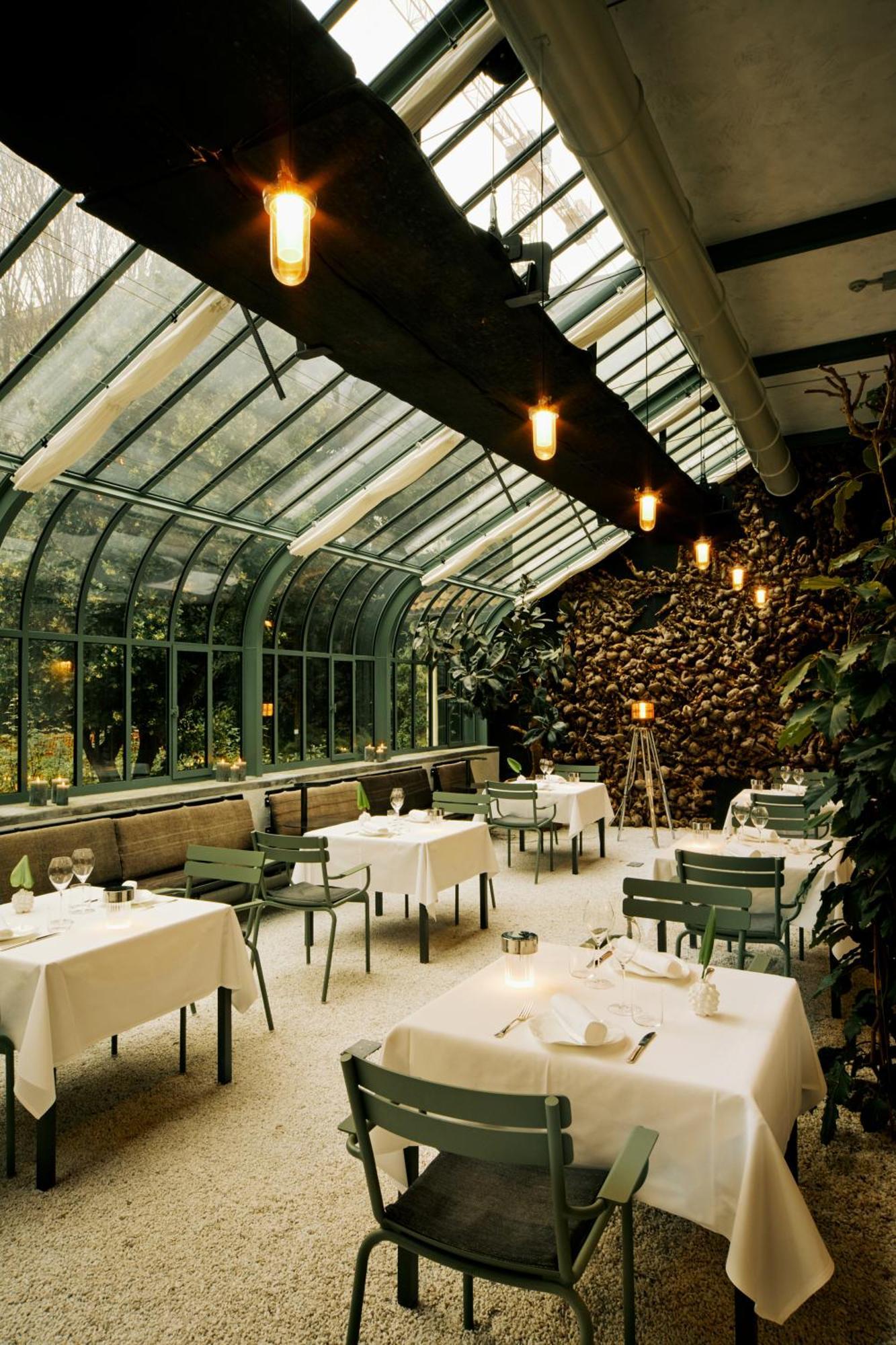 Hotel Greif, A Member Of Design Hotels Болзано Екстериор снимка