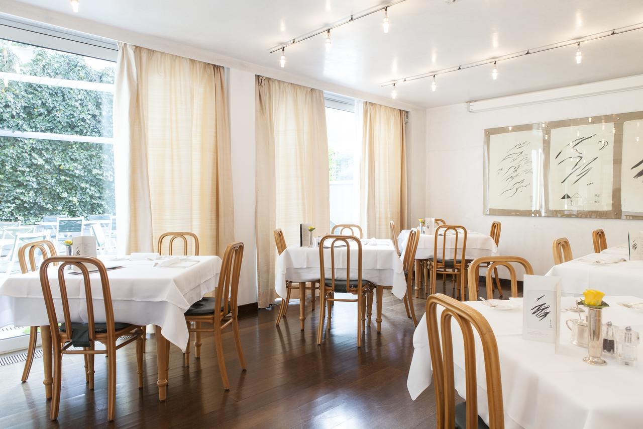 Hotel Greif, A Member Of Design Hotels Болзано Екстериор снимка
